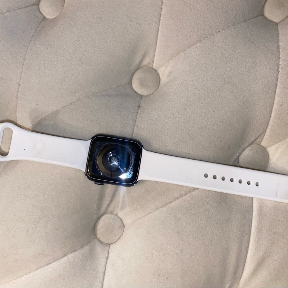 Apple Watch - Picture 5 of 11
